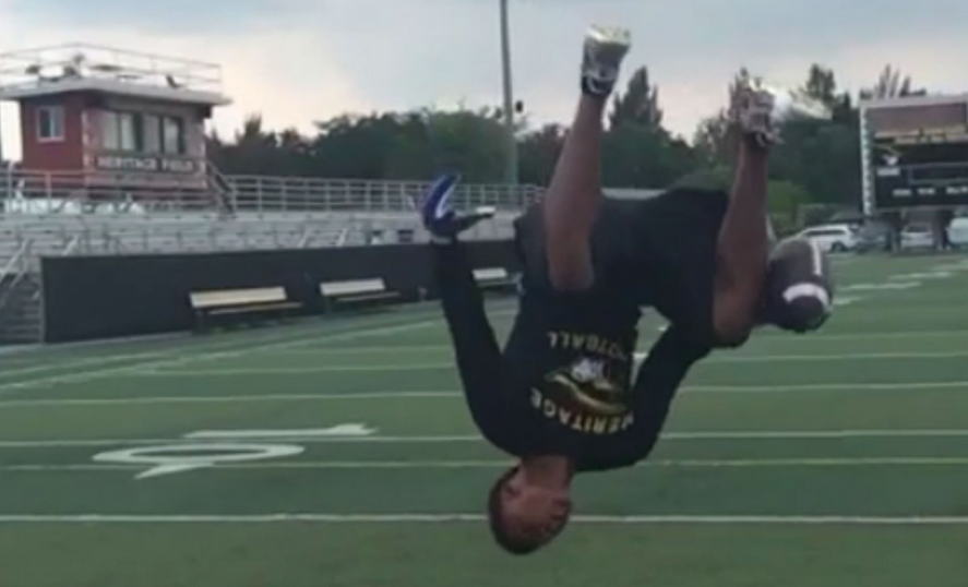 Clemson offers 2017 DB with famous one-handed backflip catch