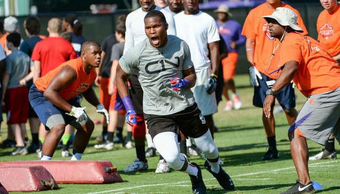 Smith headlines a group of talented 2016 Clemson commits
