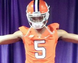 Clemson offers 4-star DE