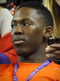 Wayne Gallman Photo