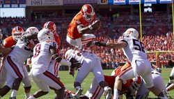 Tigers gobble up Hokies, win 11th consecutive at home in 38-17 win 