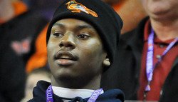 Sophomore DE thinks he could be perfect fit at Clemson