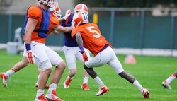 Tigers hold final practice in pads