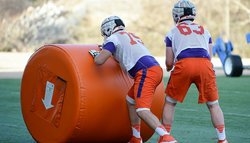 Clemson's entire offensive line named semifinalist for National Award
