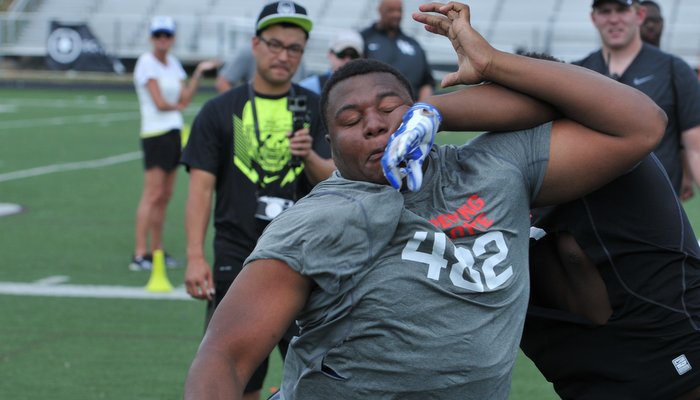 Swinney discusses commitment of 5-star DT