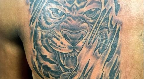 Clemson WR commit 'ALL-In' with Tiger tattoo