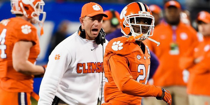 Can Mark Fields step up in 2016?
