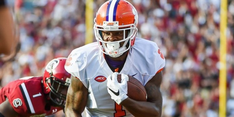 Former Clemson WR signs futures contract with Titans