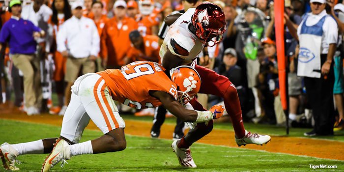 Wilkins on stopping Lamar Jackson: We know we can do it if we have to