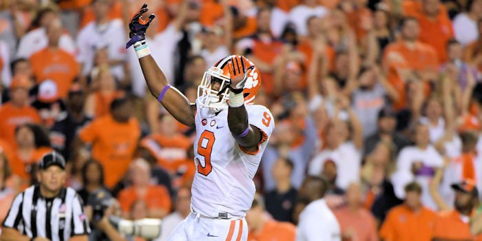 Instant Halftime Analysis: Clemson 10, Auburn 3
