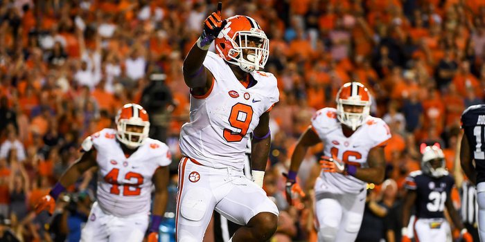 The Jumbo Package and Tale of the Tape: Elliott weighs in