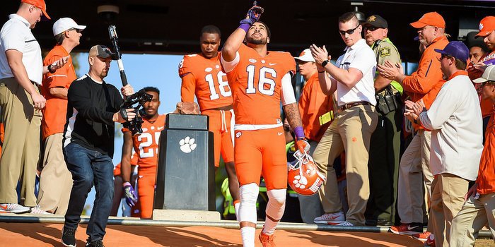 With pressure off, Leggett says fans will see a