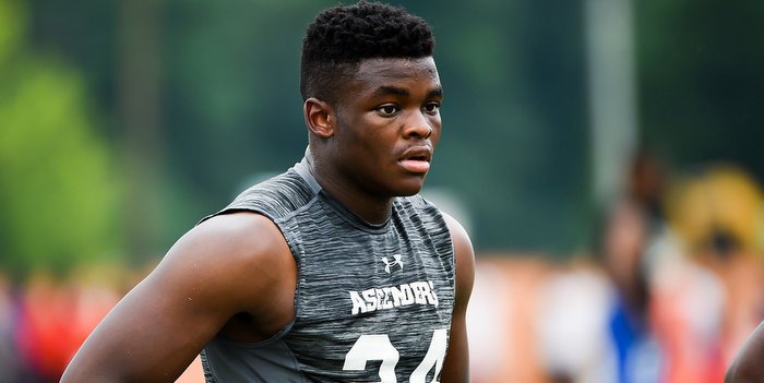 Catching up with Clemson LB commit Mike Jones