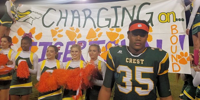 Elite 2017 LB commits to Clemson