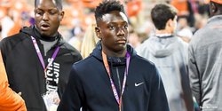 Clemson DB target commits to Oregon