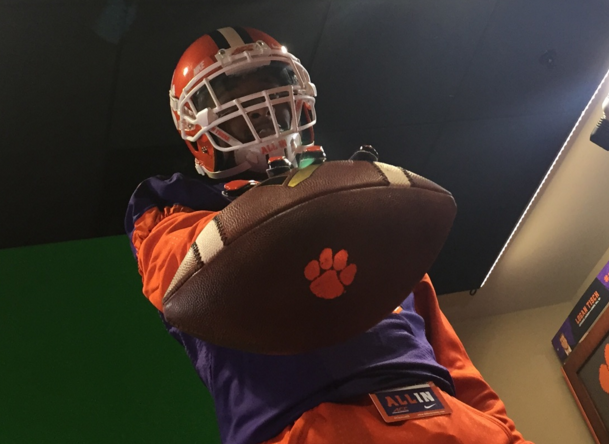3-star DB commits to Clemson