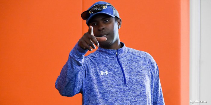 Heisman winners and receivers highlight start of Swinney's high school camp