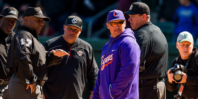 Monte Lee talks Ray Tanner, Chad Holbrook and the job at South Carolina