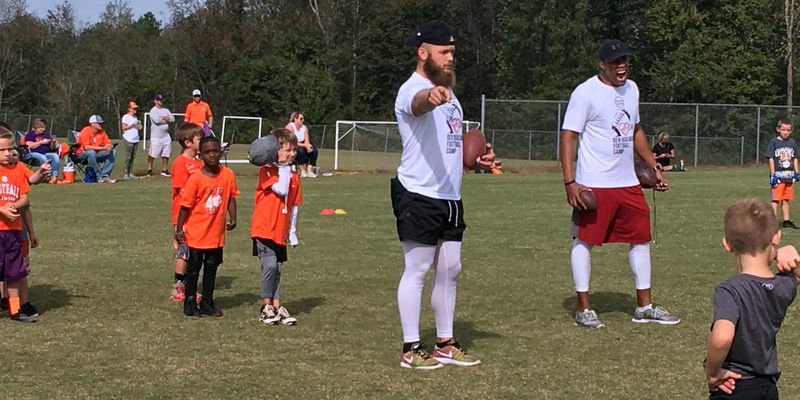 Boulware coaches during his camp Saturday (Photo by Spencer Kelley)