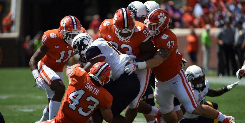Relentless: Tigers' defense shuts down Kent St., prepares for Auburn