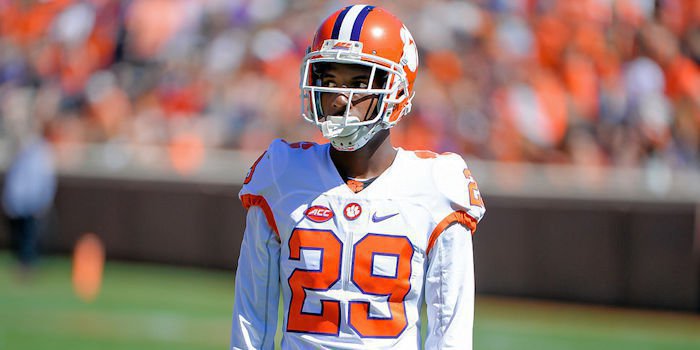 Former Clemson DB signs with Chargers