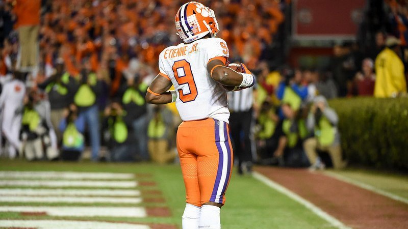 Expect the Unexpected: Travis Etienne tells teammates what to expect