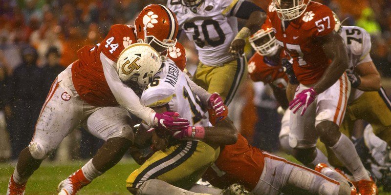 Clemson's defensive line was stout against Georgia Tech 