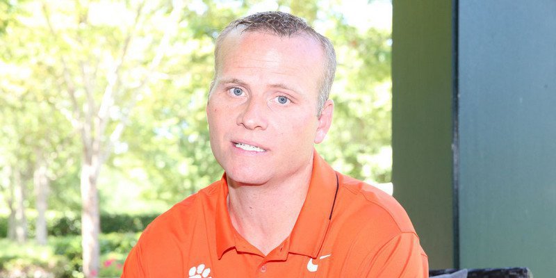 Streeter says emphatically that best player will win QB battle