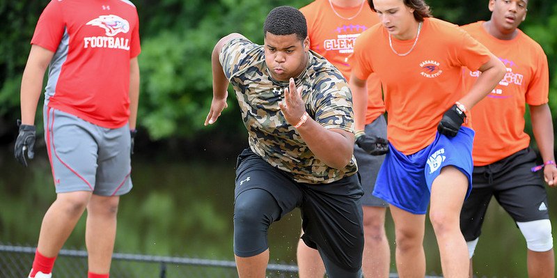 Clemson in a good spot with Kentucky defensive tackle Lacey