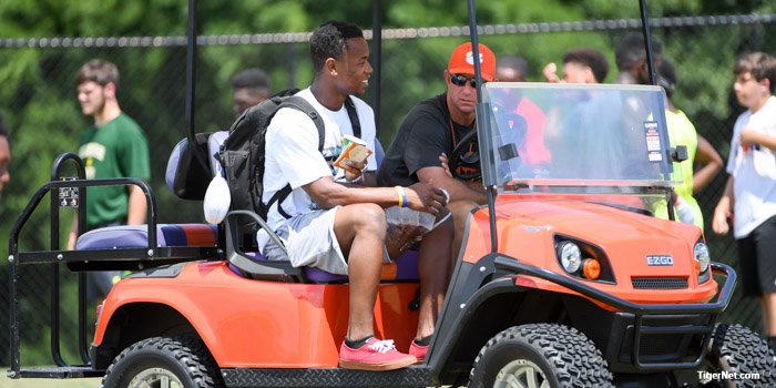 Camp Insider: Two athletic prospects provide the buzz in afternoon session