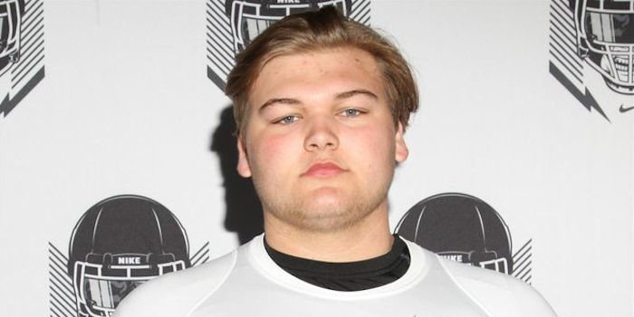 Mike Jones talks 5-star OL Tennessee commit into Clemson visit