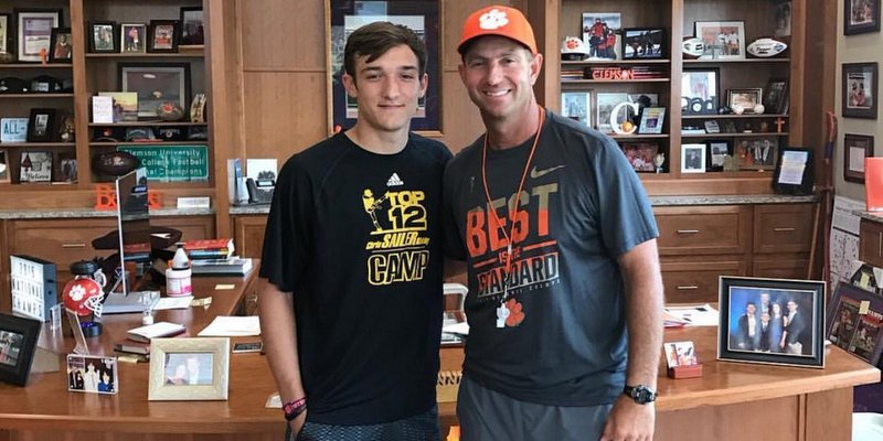 Potter poses with Dabo Swinney after his commitment 