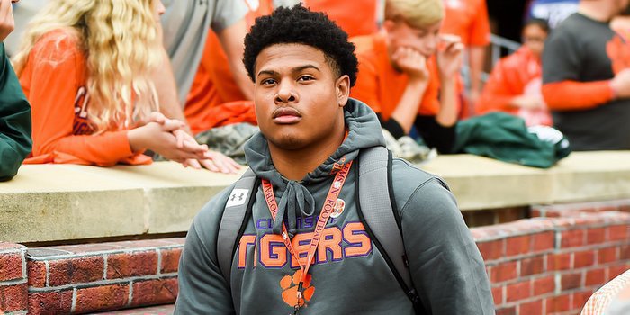 Nation's #1 prospect releases statement about his recruitment