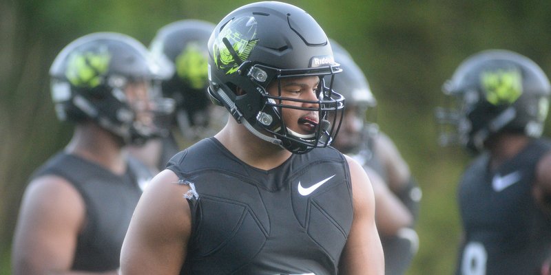 Xavier Thomas destroys a 5-star, steals the show at The Opening