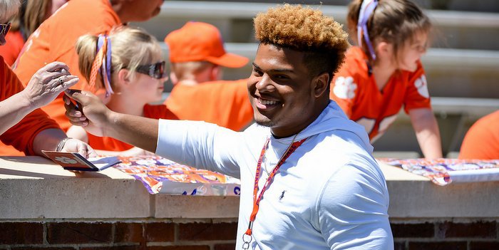 Xavier Thomas said he is firm in his commitment to Clemson.