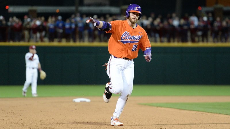 Early Beer call leads to slugger becoming a Tiger