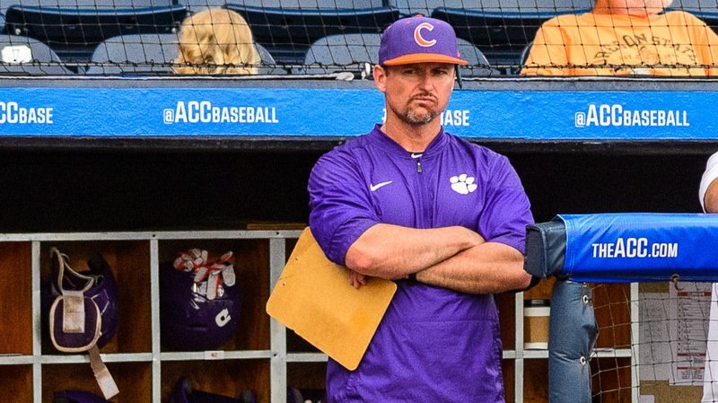 Tiger bullpen tagged for nine runs, Jackets take series