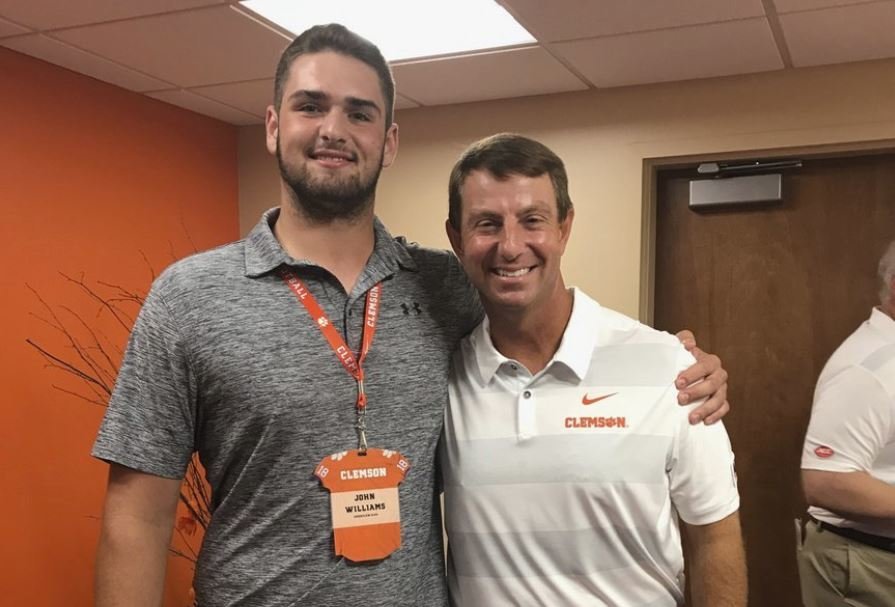 Peach State OL commits to Clemson