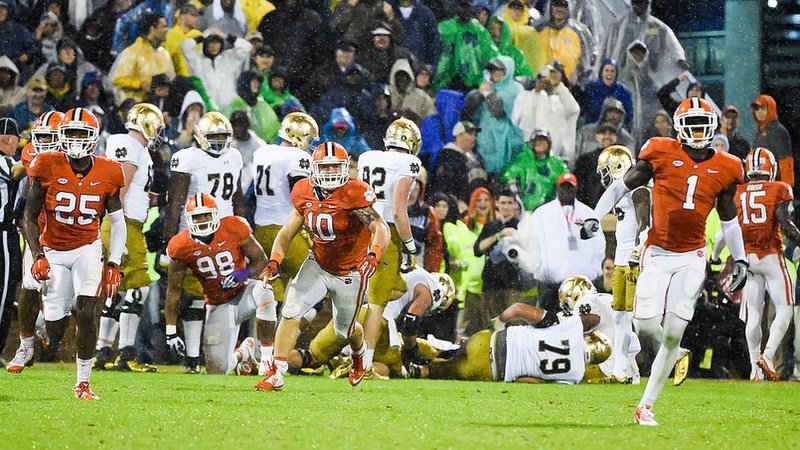 A few plays - including this stop on the 2-point conversion - made the difference in 2015 