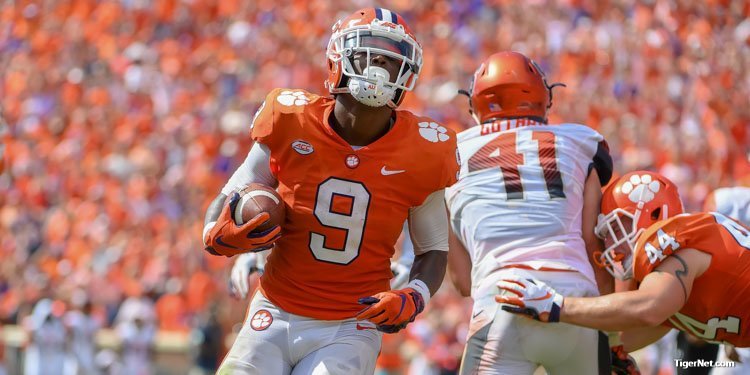 Syracuse expects 'largest crowd in decades' for No. 1 Clemson matchup