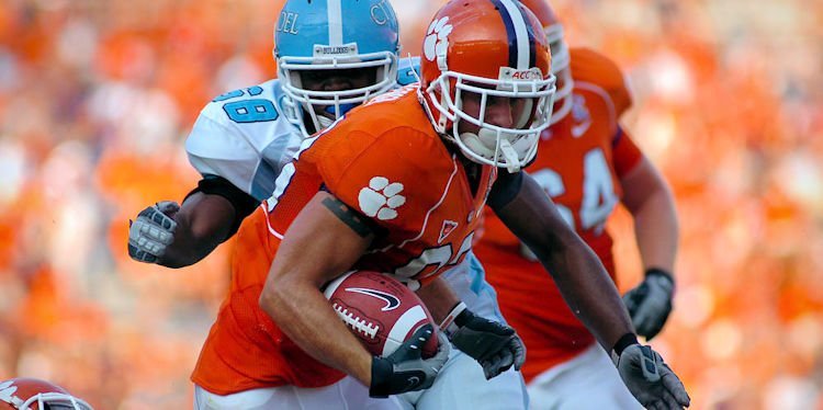 Former Clemson player running for Secretary of State