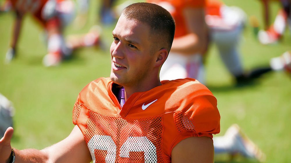 Veteran kicker leading ‘intense’ battle into Saturday scrimmage