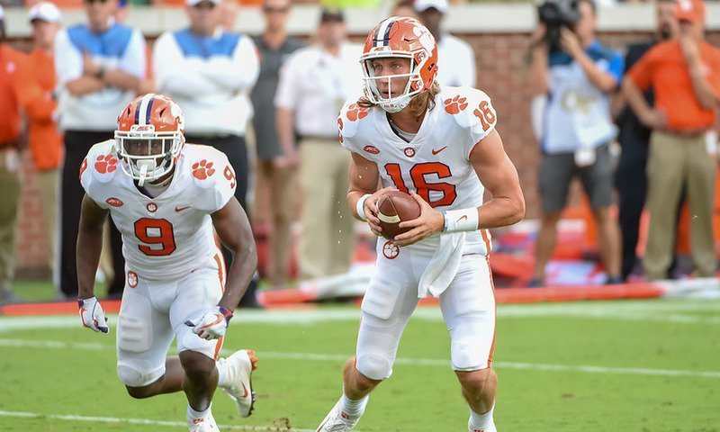 Analysts see Lawrence named starter as right decision, key to Playoff success