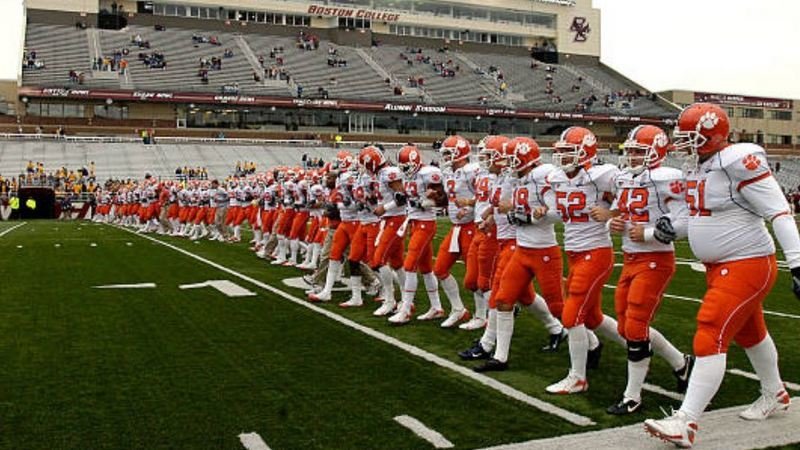 The Tigers during Victory Walk at BC in 2008 