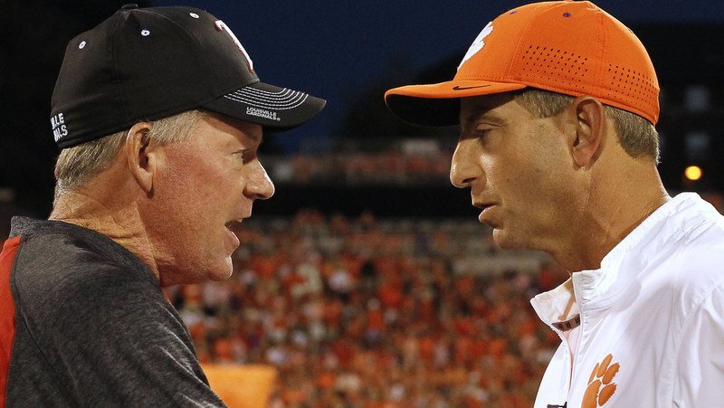 Against Clemson, Petrino hopes Cards take competitive game into the fourth quarter