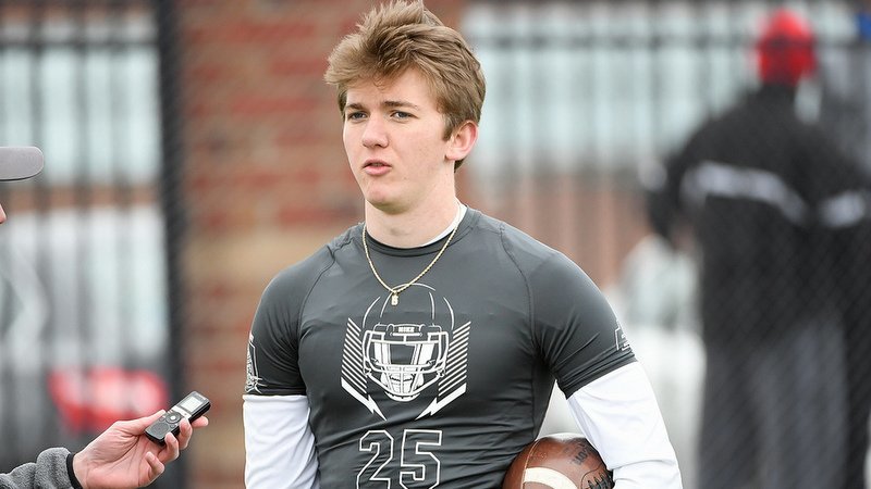 Top 2020 QB on Clemson:
