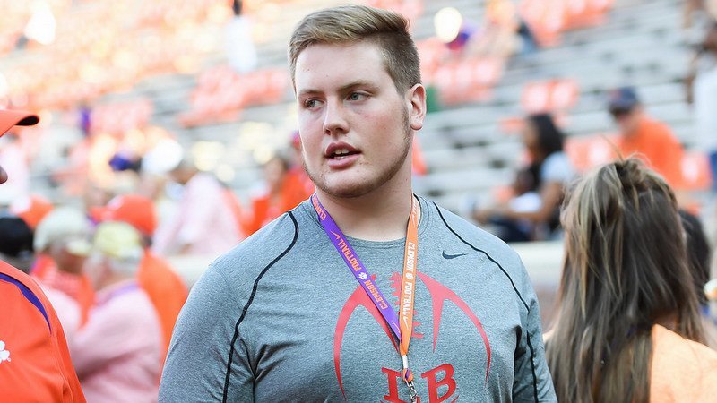 Hanson is seen here on a visit for the Auburn game last season