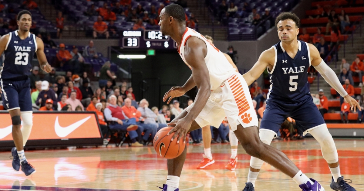 Lackluster offensive effort costs Tigers in loss to Yale
