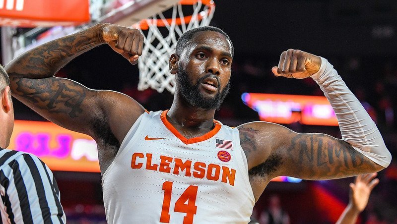 Elijah Thomas posts a double-double as Tigers rout Wake Forest 64-37