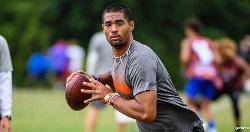 Clemson QB commit DJ Uiagalelei efficient in guiding blowout playoff win